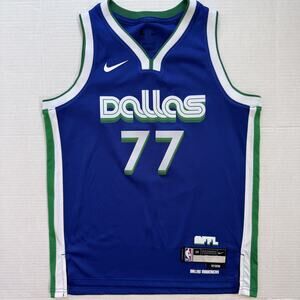 Dallas Mavericks Jersey Youth Medium Luka Doncic NBA Basketball City Edition